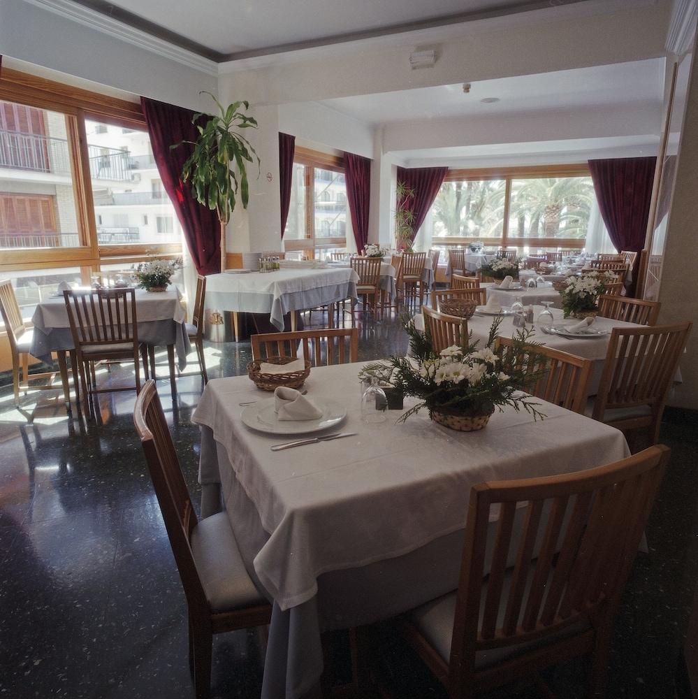 Hotel Tanit Бенидорм Экстерьер фото