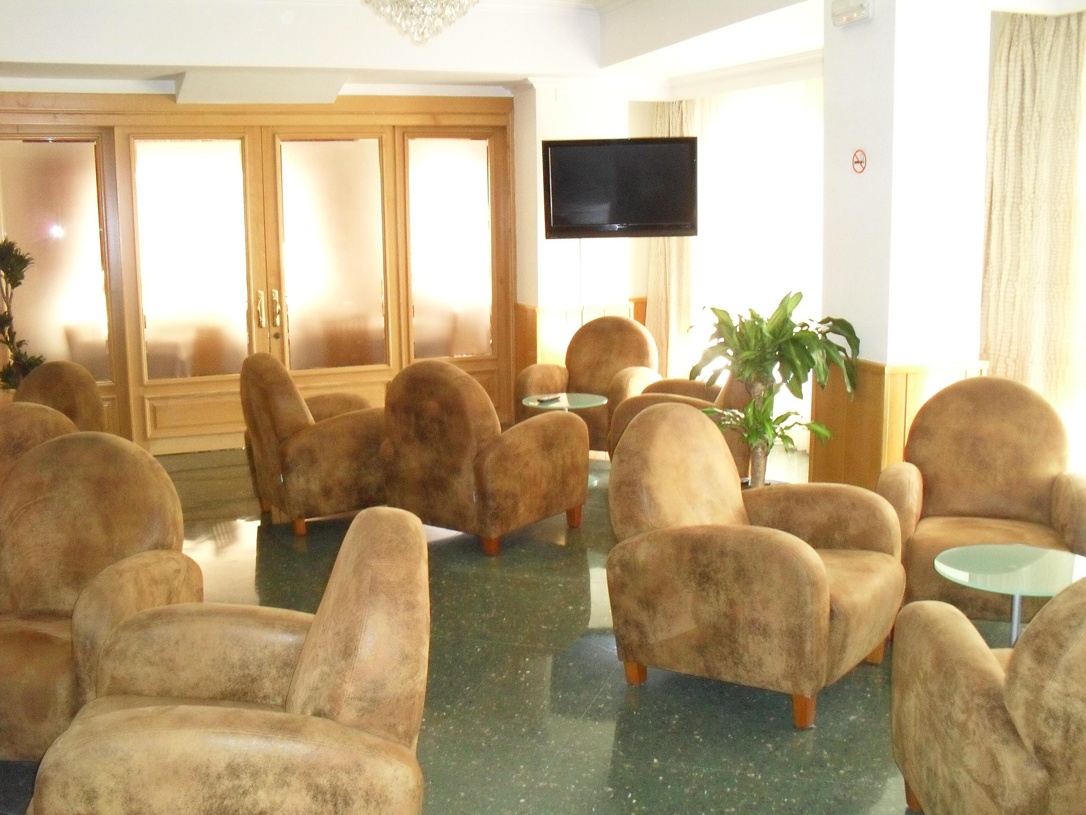 Hotel Tanit Бенидорм Экстерьер фото
